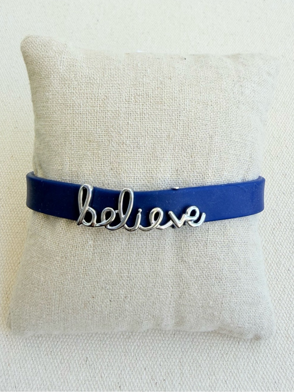 *Bracelet Charm Set* KEEP COLLECTIVE Retired Navy Silicone Script Believe Charm